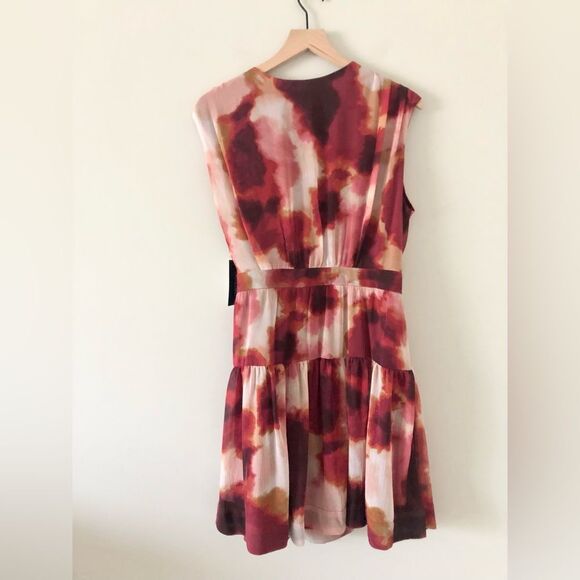 NWT Taylor Sleeveless Wrap Dress in Red Multi Watercolor Print - Size XL - Picture 7 of 12